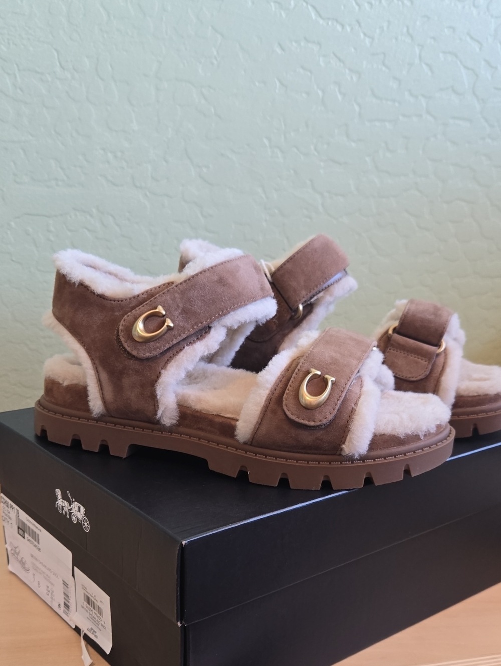 Coach Brynn Shearling Women's Sandal US7 NEW